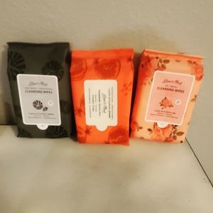 🚨Makeup Removing Wipes Bundle (3)